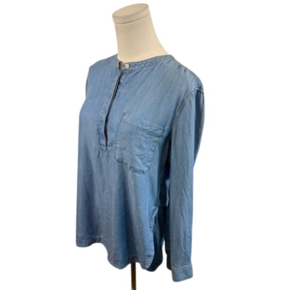 Athleta Chambray‎ Tunic Top Women's Long Sleeve Button Up Denim Blue Size Medium